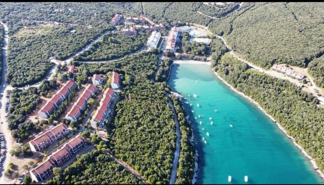 Kuca Za Odmor Dean Villa Pavicini Exterior photo